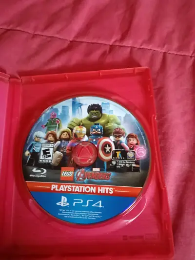 Juego PS4 LEGO Marvel Avengers - miniatura 3