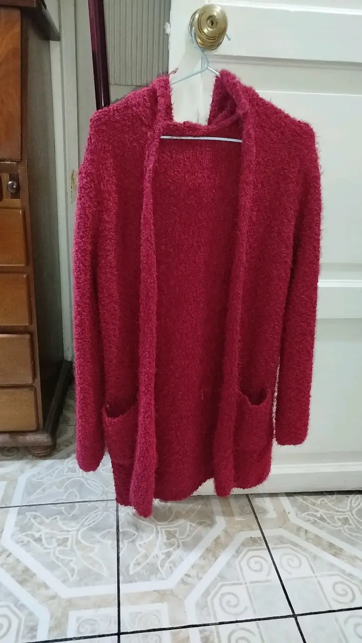 Cardigan rojo de lana - 1