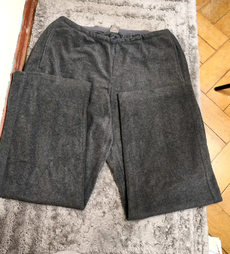 Pantal贸n Nike - 1