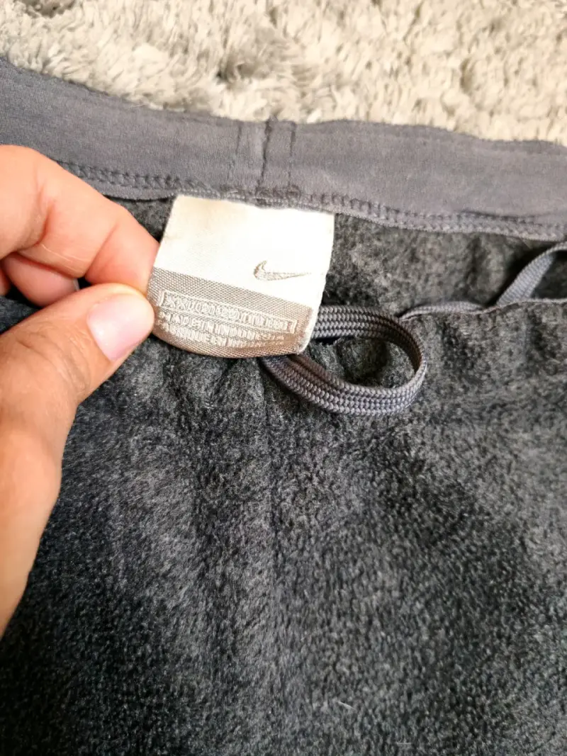 Pantal贸n Nike - 4