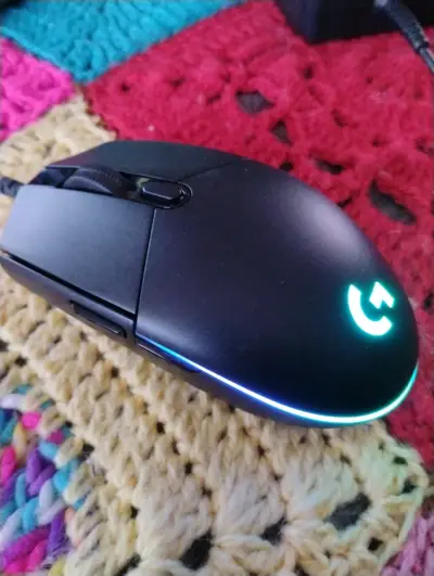 Mouse gaming Logitech G203 - miniatura 3