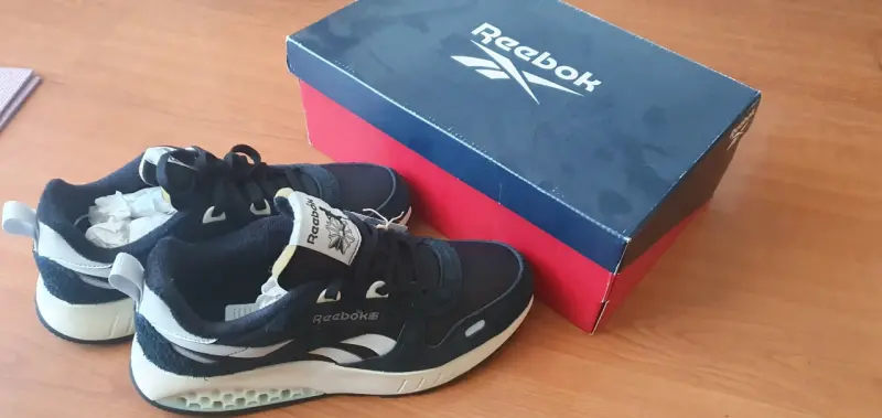 Zapatillas Reebok negras nuevas - 3