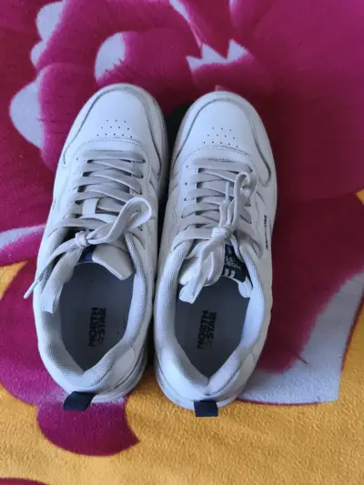 Zapatillas blancas North Star- talla 26,1 - miniatura 1