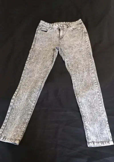 Jeans gris lavado - miniatura 1