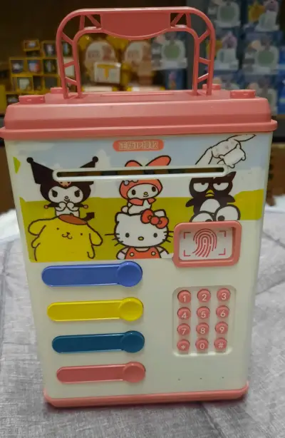 Caja fuerte inteligente hello kitty - miniatura 3