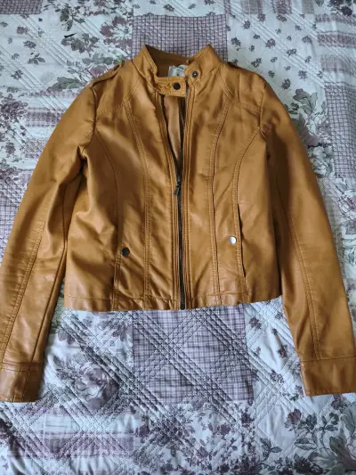 Chaqueta de cuero color mostaza - miniatura 2