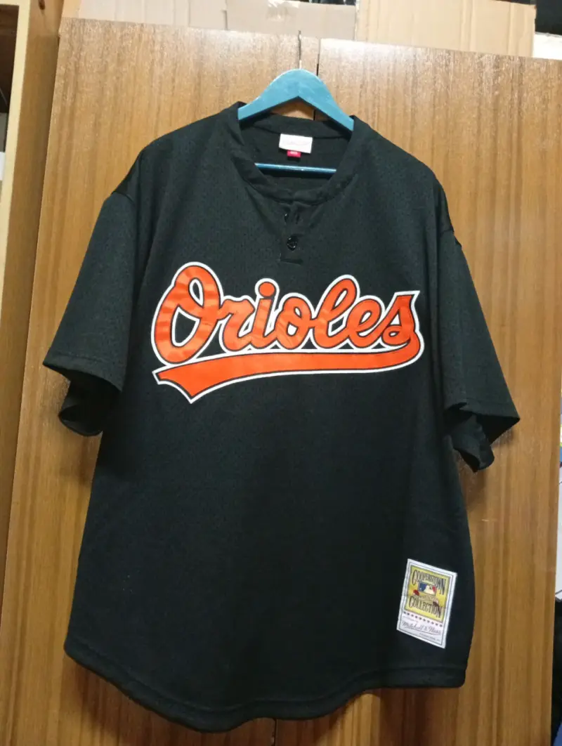 Polera deportiva Orioles negra - 1