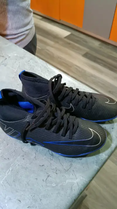 Botines de fútbol Nike negros - miniatura 4