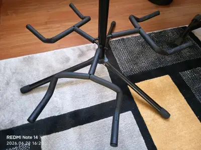 Atril Soporte Triple para guitarra y bajo - miniatura 2