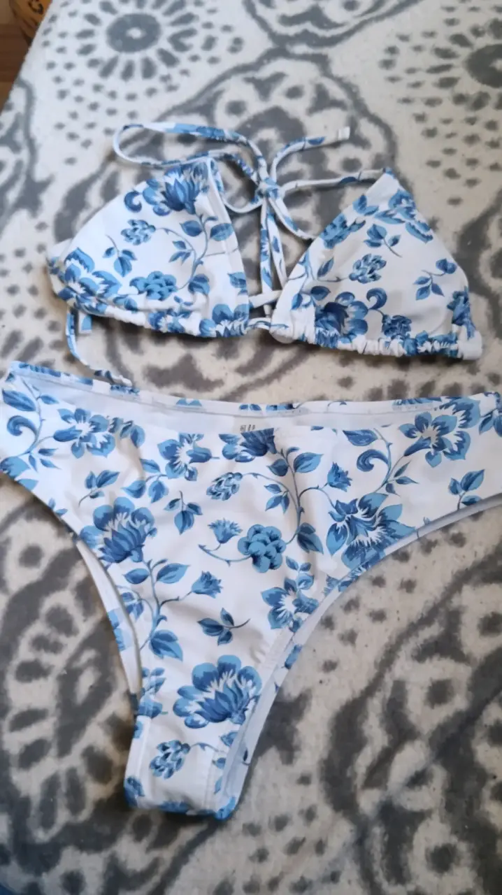 Bikini estampado floral azul - 1