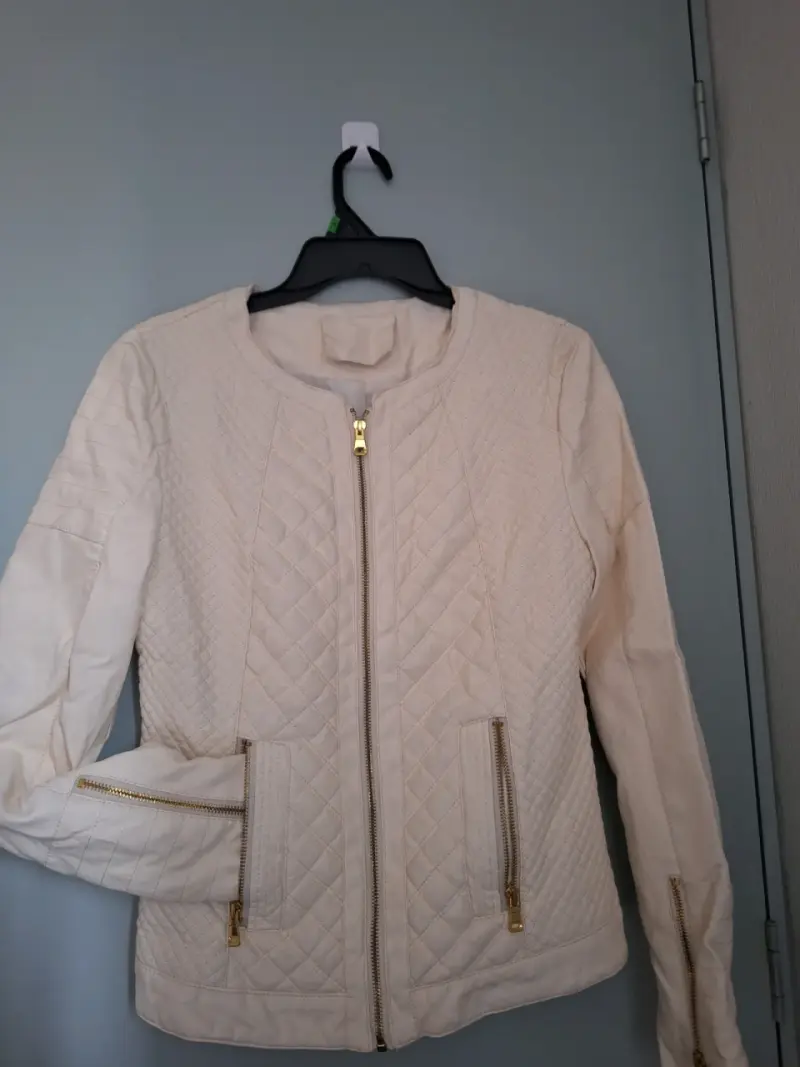 Abrigo beige clásico - 4