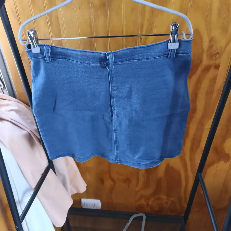 Falda de mezclilla azul - 2