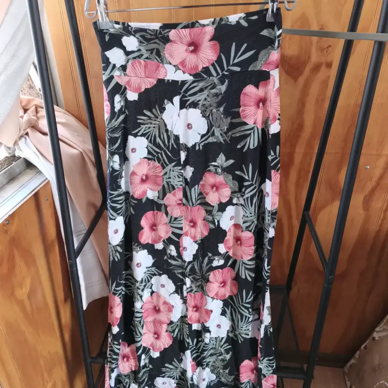 Falda larga floral - 3