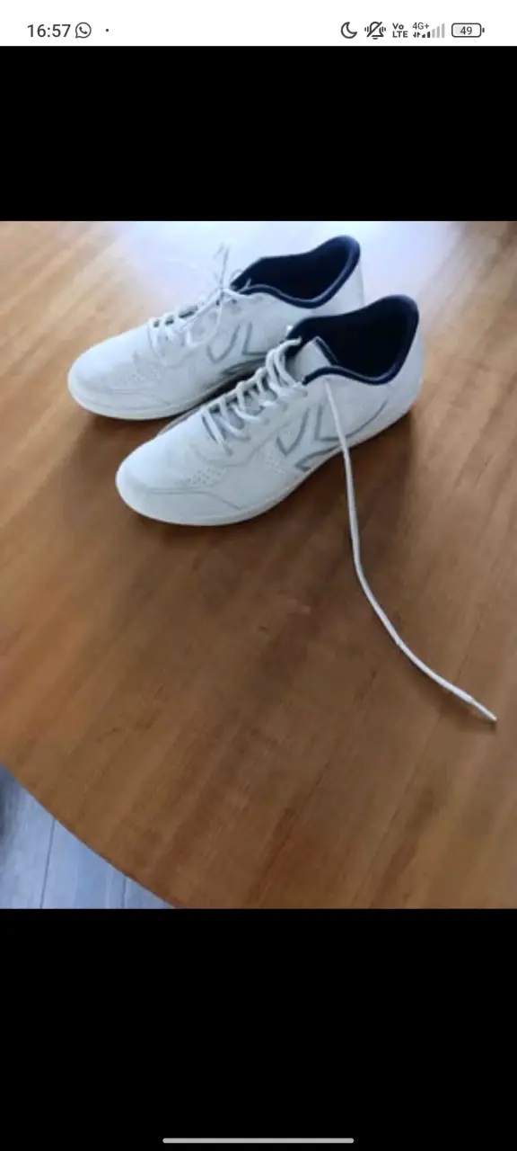Zapatillas deportivas blancas