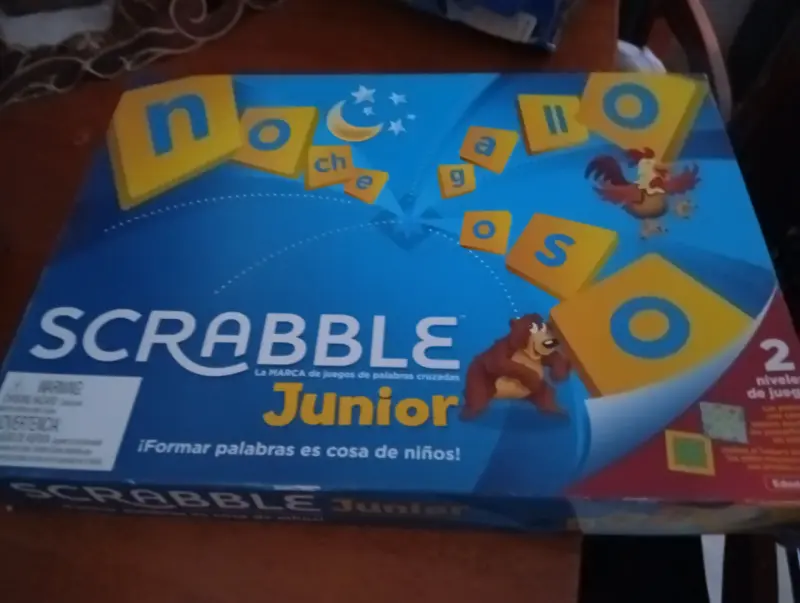 Lote de juegos de mesa variados - 5