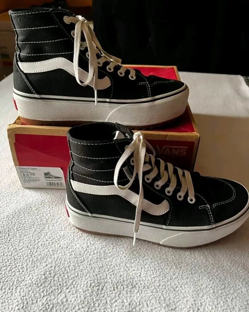 Zapatillas Vans plataforma - 1
