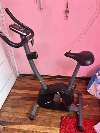 Bicicleta estática Masterfit negra - miniatura 1