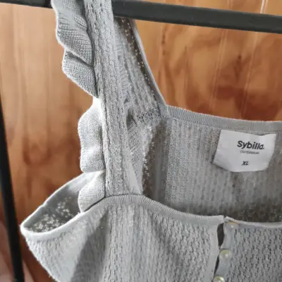 Top sin mangas gris XL - miniatura 4