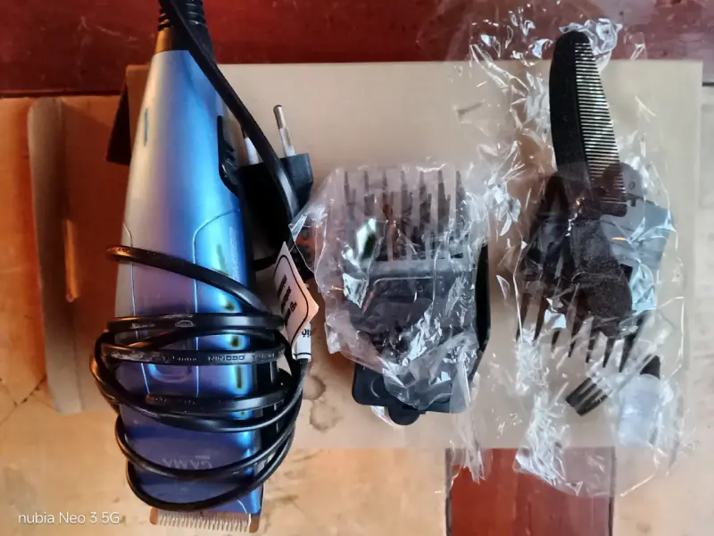 Cortadora de cabello eléctrica azul - 6