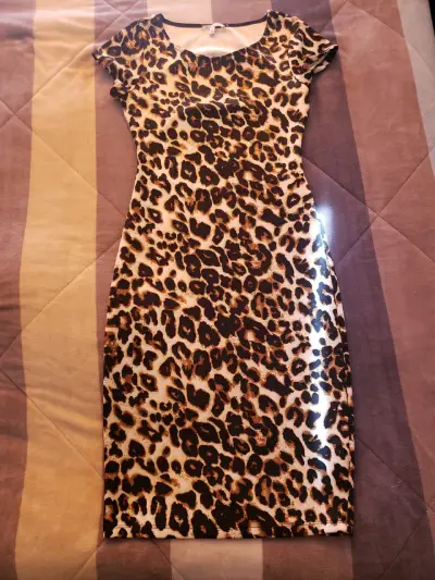 Vestido animal print ajustado - miniatura 1