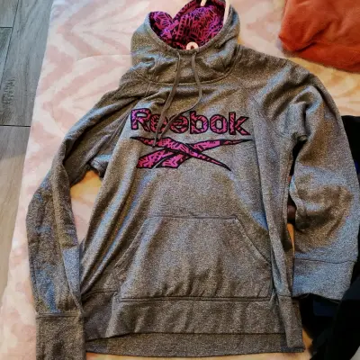 Polerón gris Reebok capucha - miniatura 1