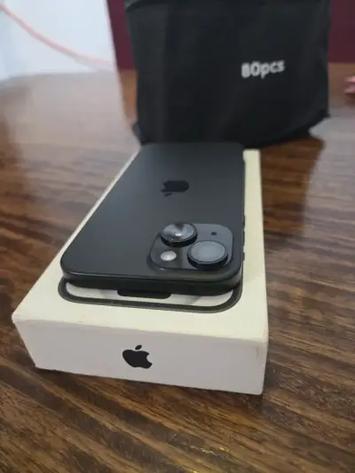 Iphone 15 Black 128 GB - miniatura 4