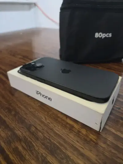 Iphone 15 Black 128 GB - miniatura 5