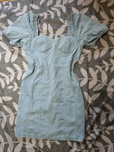 Vestido Jeans ajustado - miniatura 1