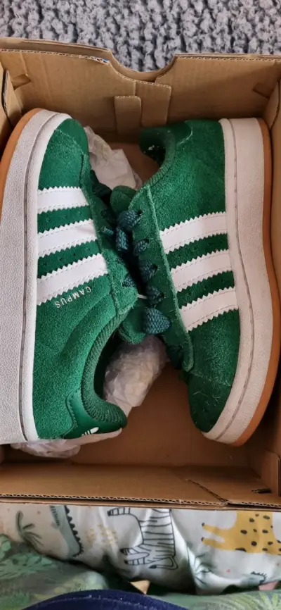 Zapatillas verdes de gamuza n•30 - miniatura 1