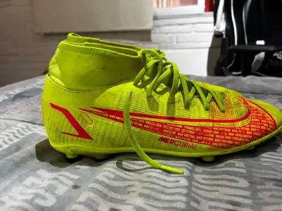 Zapatillas de fútbol Nike - miniatura 1