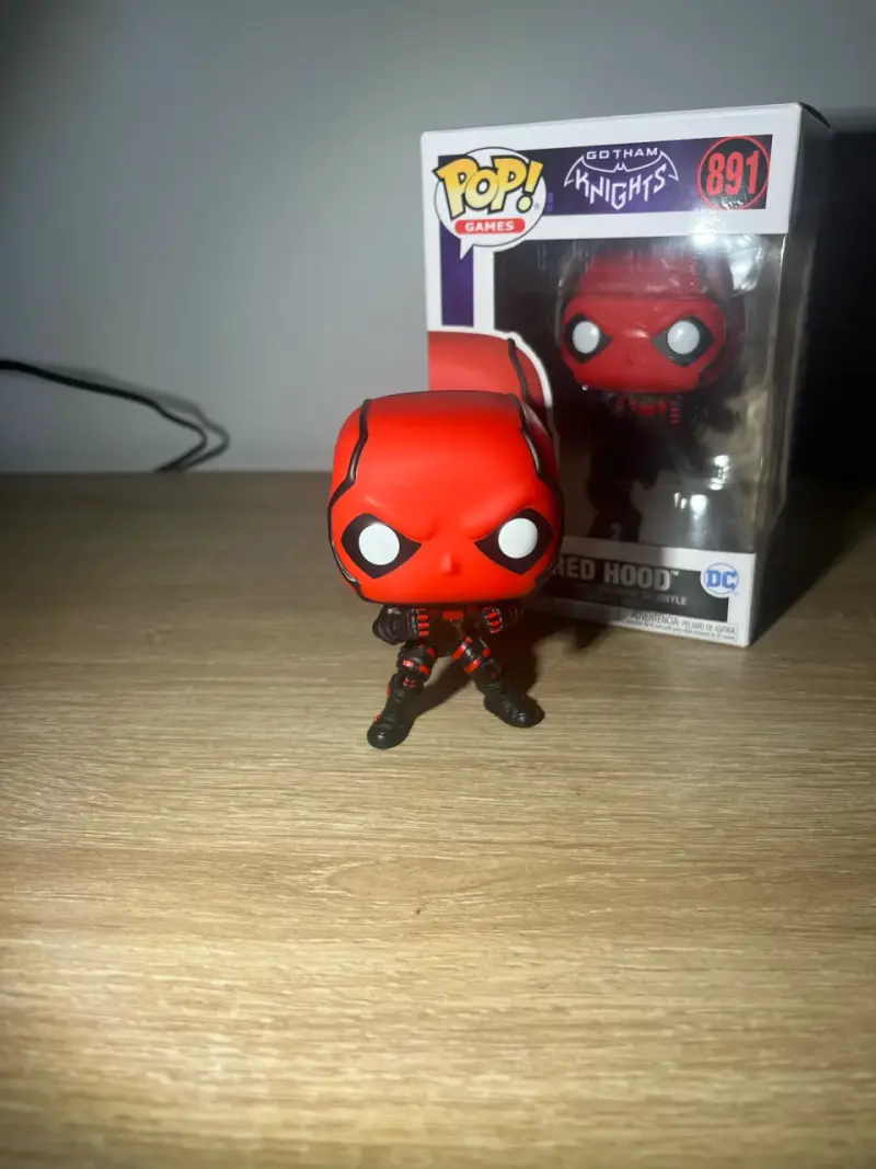 Funko Pop Red Hood - 4