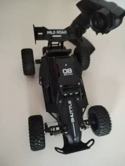 Auto RC todoterreno negro 1:16 - miniatura 2