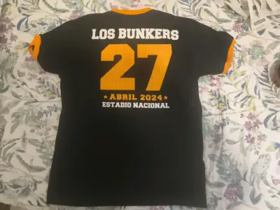 Polera original concierto los bunkers 2024 - miniatura 2