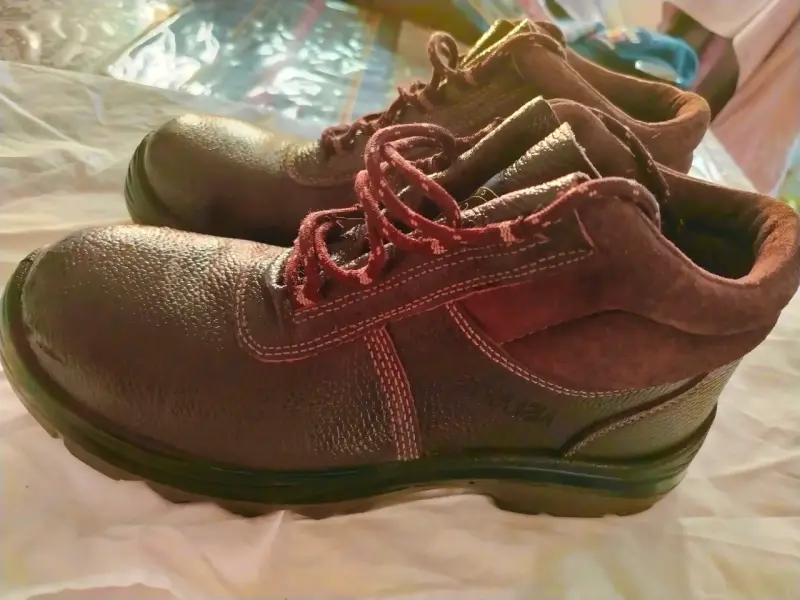 Botas de cuero marrón oscuro - 2