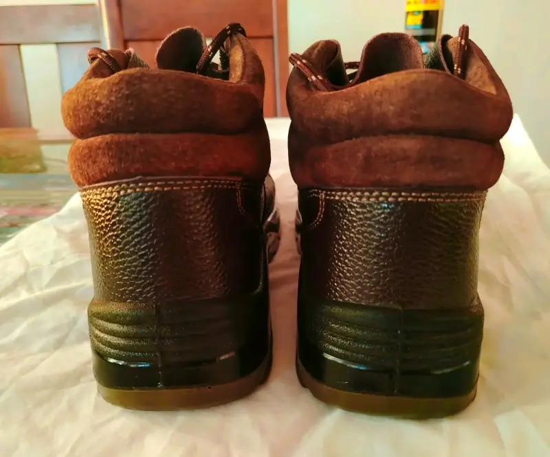 Botas de cuero marrón oscuro - 4