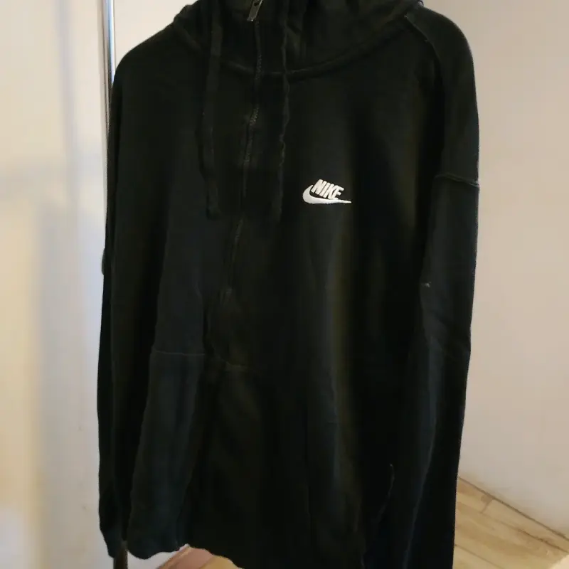 Polerón con capucha Nike negro - 2