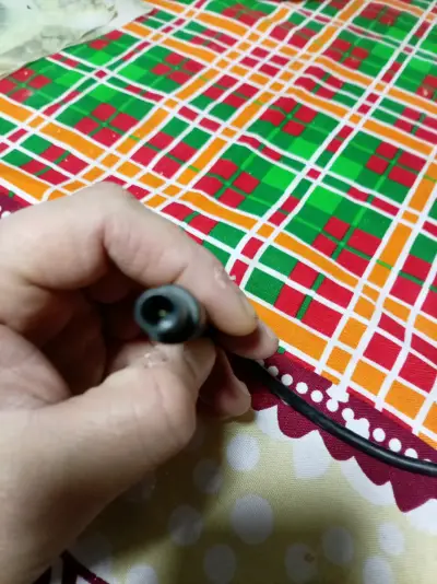 Cargador HP 65W - miniatura 1