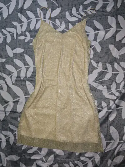 Vestido dorado brillante tirantes - miniatura 1