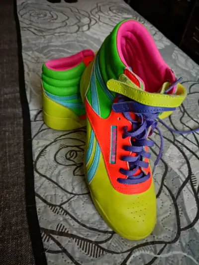 Zapatillas deportivas neon Vintage - miniatura 2