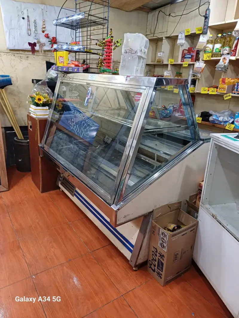 Vitrina refrigerada comercial - 2