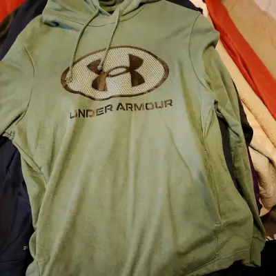 Polerón Under Armour verde - miniatura 1