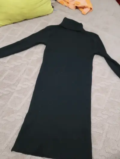 Vestido negro manga larga - miniatura 2