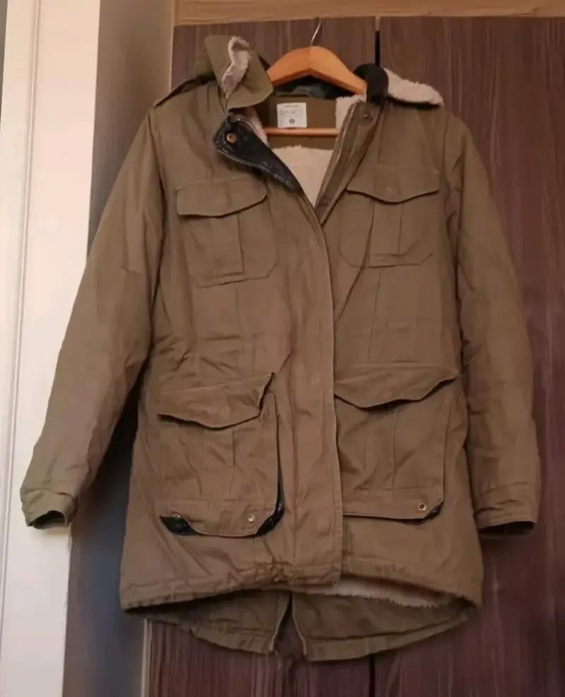 Polerón unisex con capucha - 3