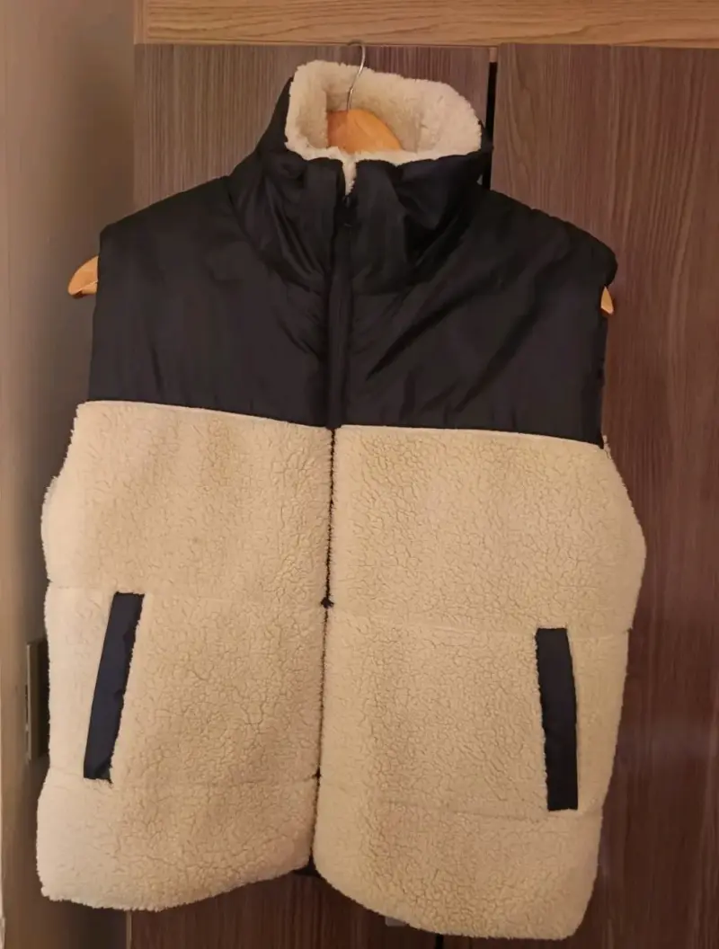 Polerón unisex con capucha - 4