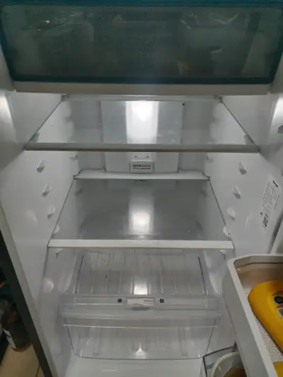Refrigerador de acero inoxidable - miniatura 4