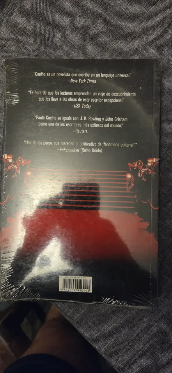 Libro 'El Vencedor Está Solo' - 2