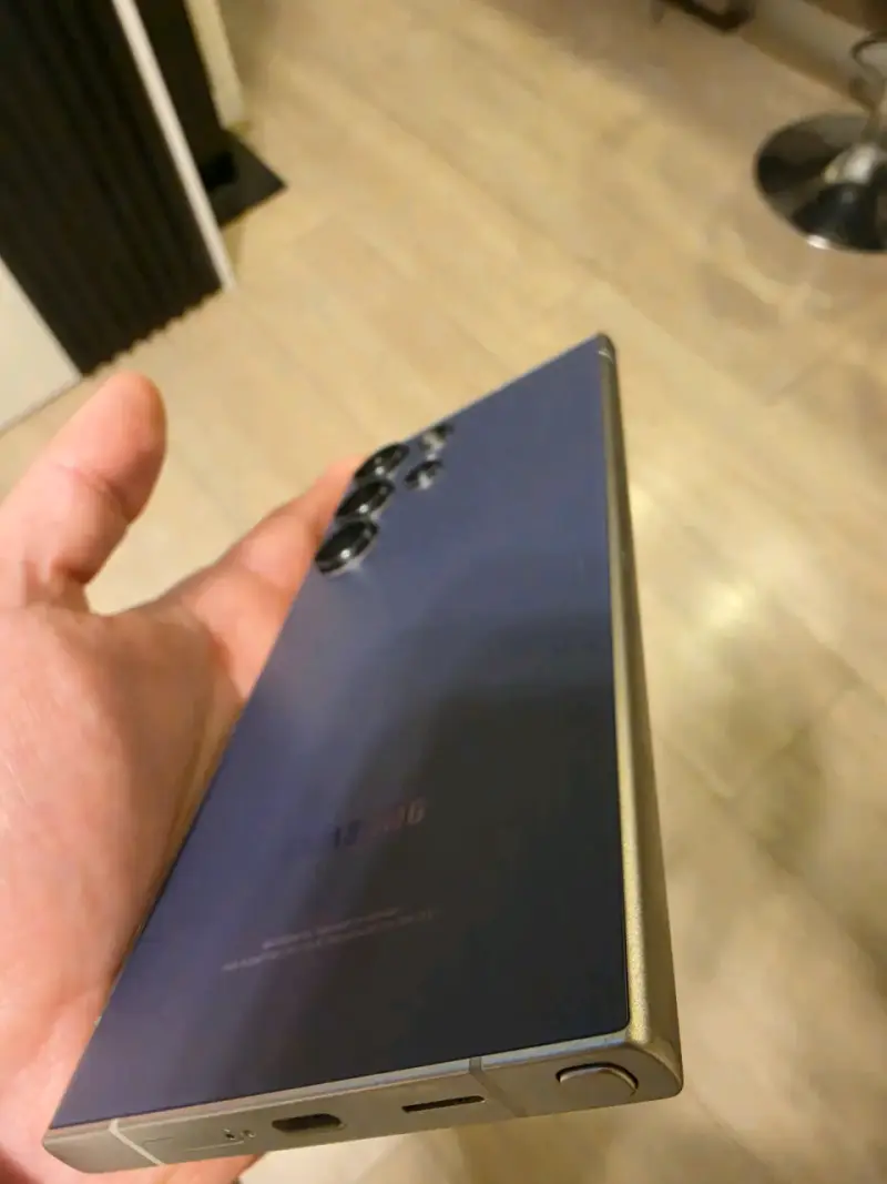 Samsung Galaxy S24 Ultra - 2