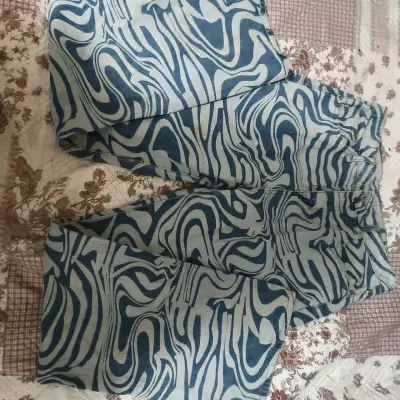 Pantalones estampados azules - miniatura 1