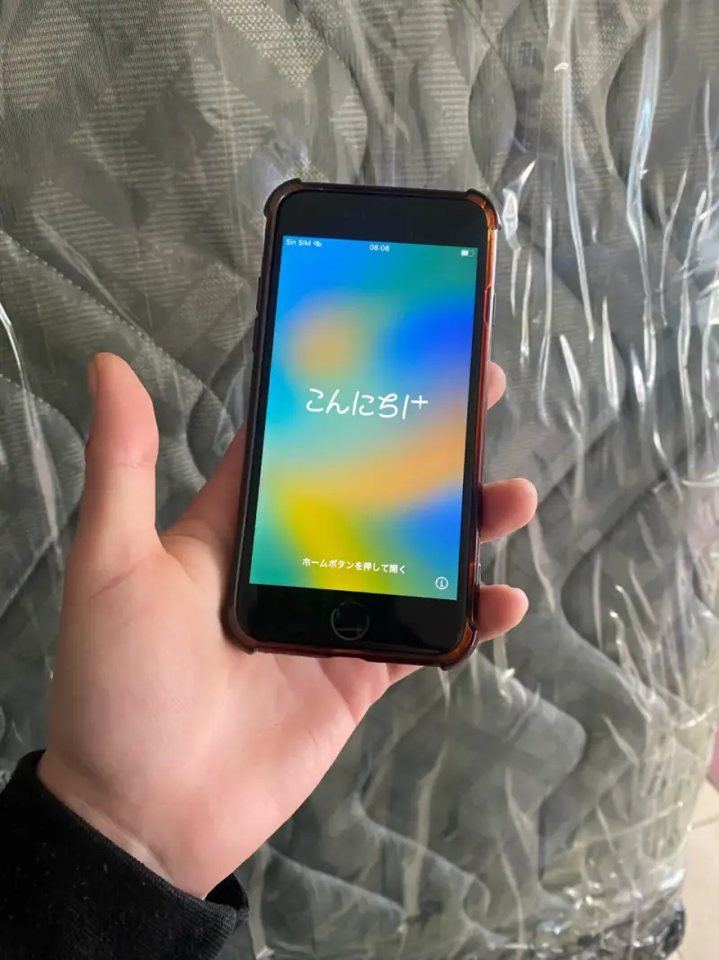 iPhone 8 usado - 4