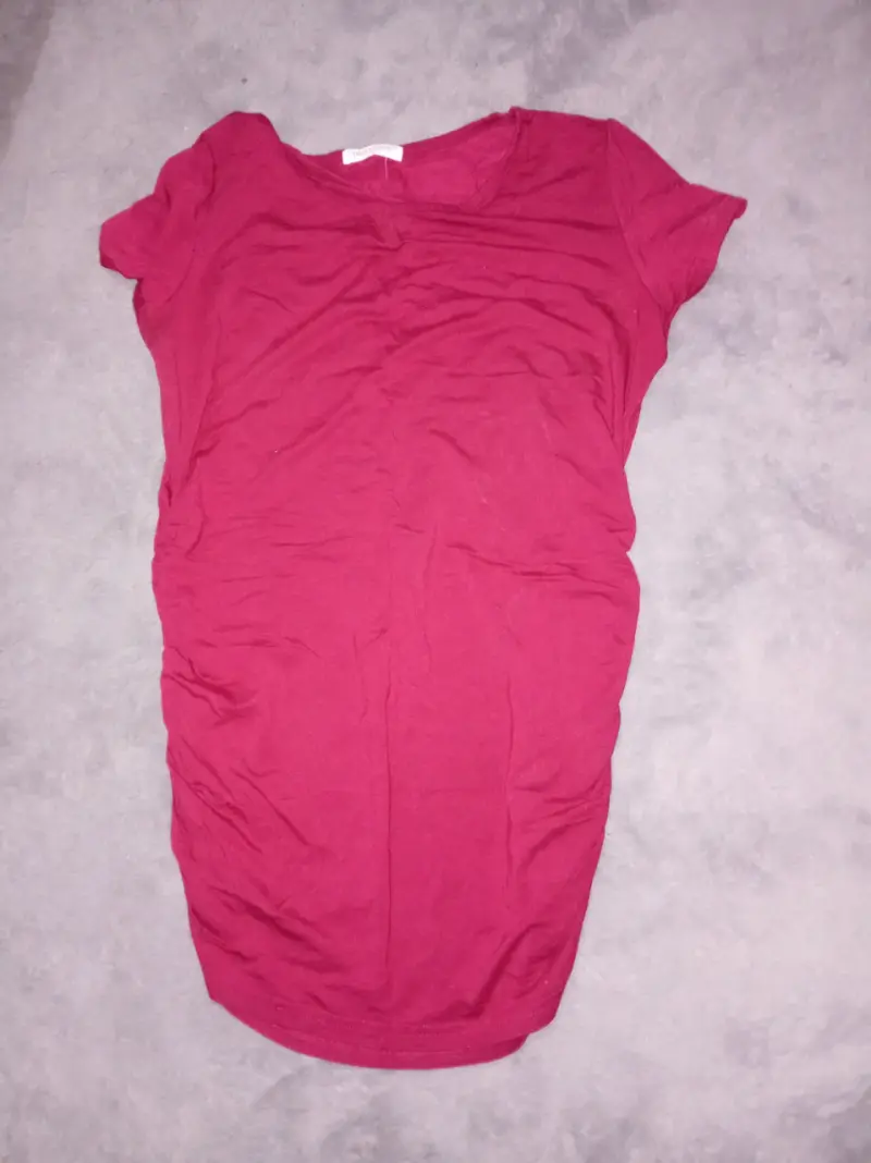 Bluza color rojo ajustada